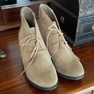 Blowfish Malibu tie booties.